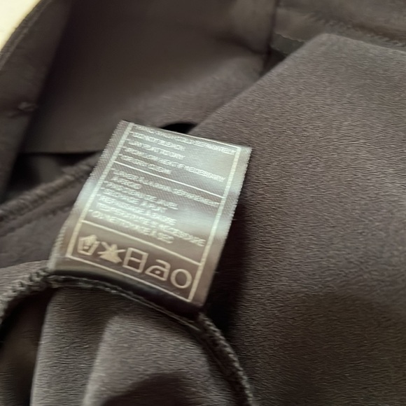 Cupcakes and Cashmere Hanna Black Jumpsuit Size 4 - Picture 11 of 12